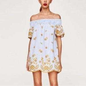 Zara Off The Shoulder Eyelet Mini Dress Size Medium